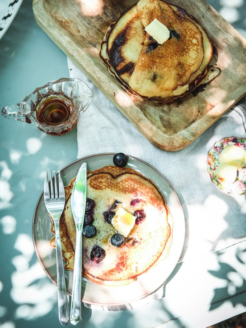 Blueberry pancakes