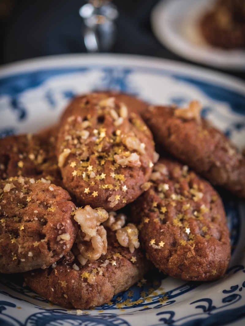 Melomakarona (Traditional Christmas Greek cookies)