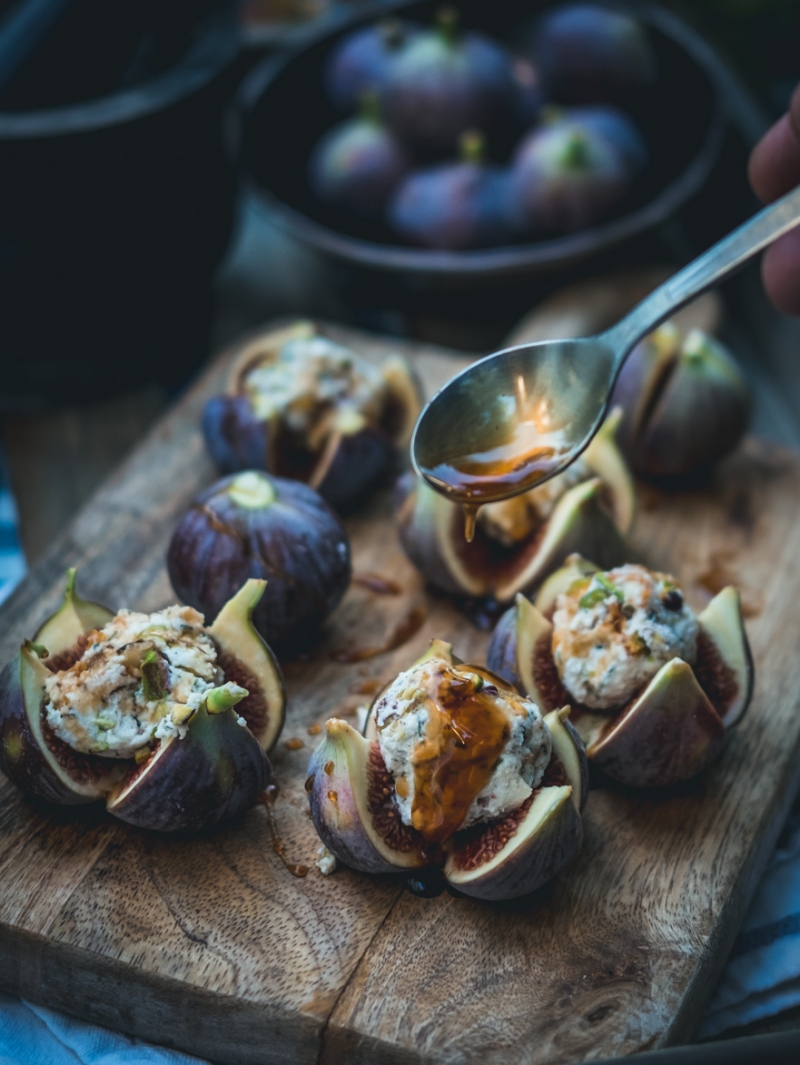 Two recipes with Pistachios and Cheese