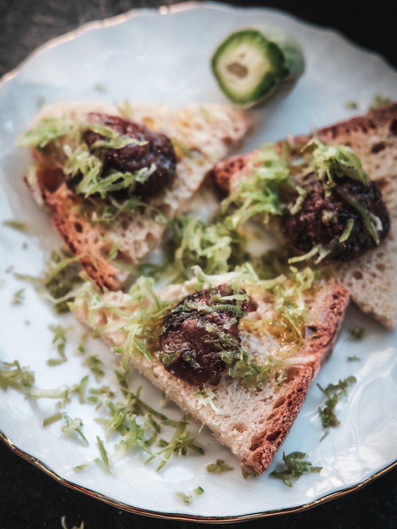 Grated Green Almonds with Smoked Salmon liver