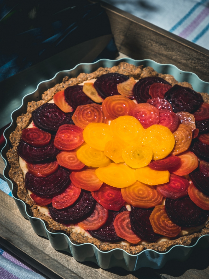 Vegan Τάρτα με Παντζάρια και πουρέ Φασολιού